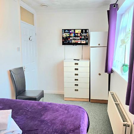 Gillings Villa -Perfect For Long & Short Stays Gillingham  Εξωτερικό φωτογραφία